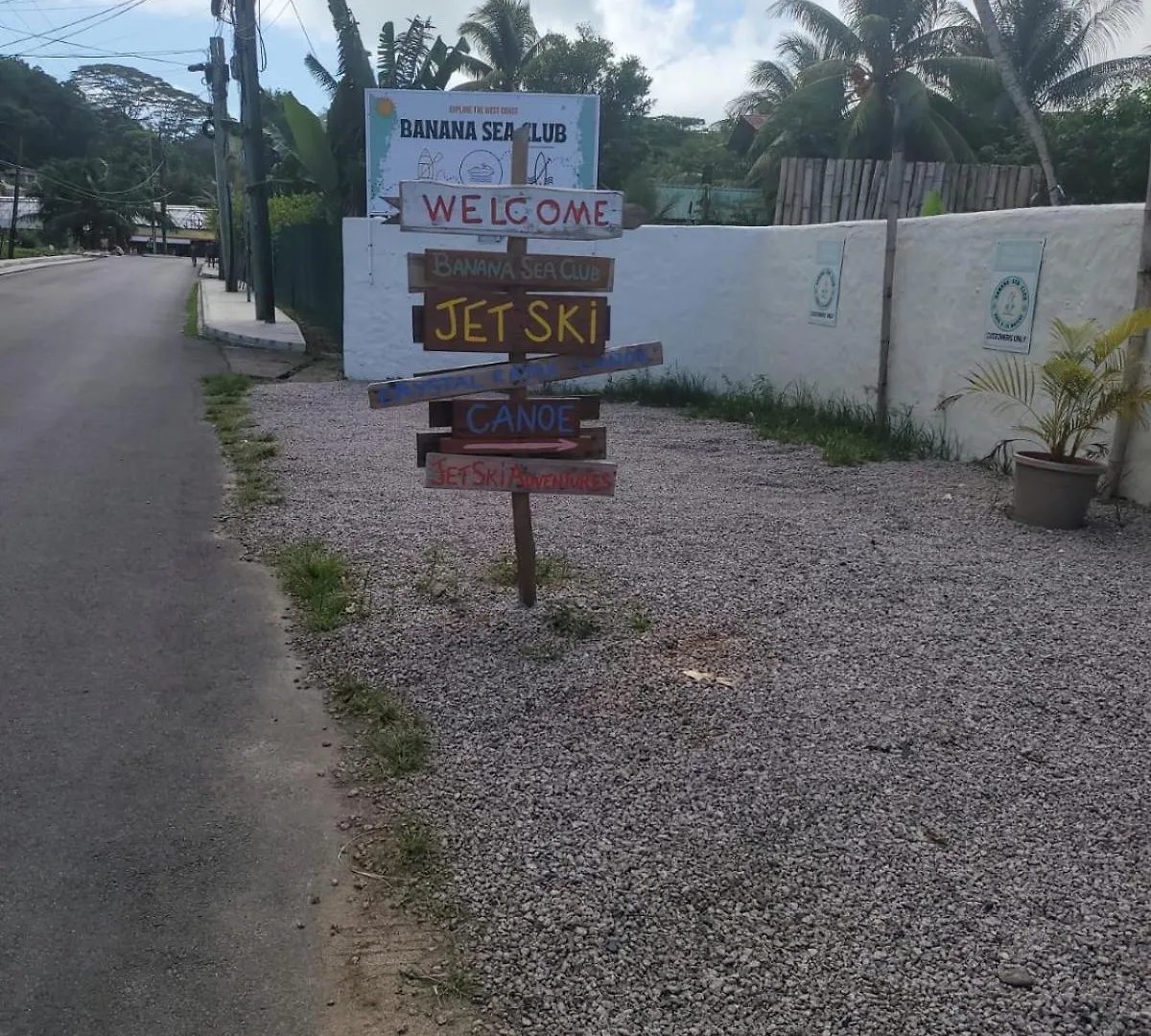 Apartment Ferienwohnung Sunset View Self Catering Anse Boileau