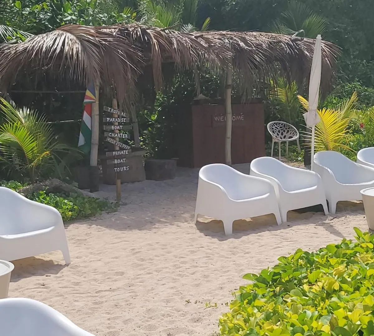 Apartment Ferienwohnung Sunset View Self Catering Anse Boileau